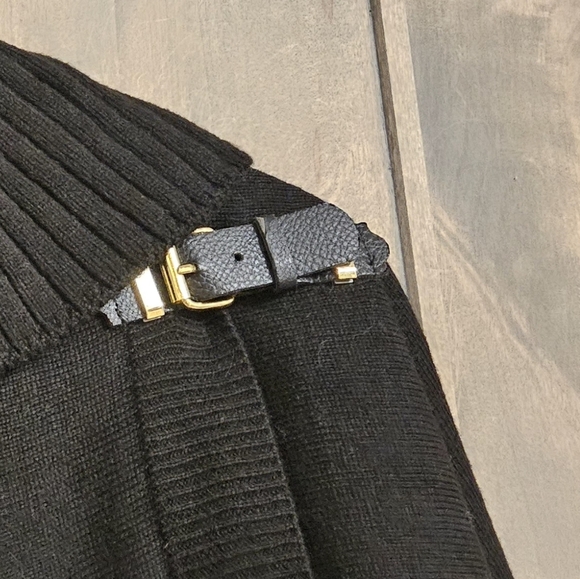 CALVIN KLEIN Black Buckle-Detail Turtleneck Poncho. Size S/M NWT - Picture 6 of 16